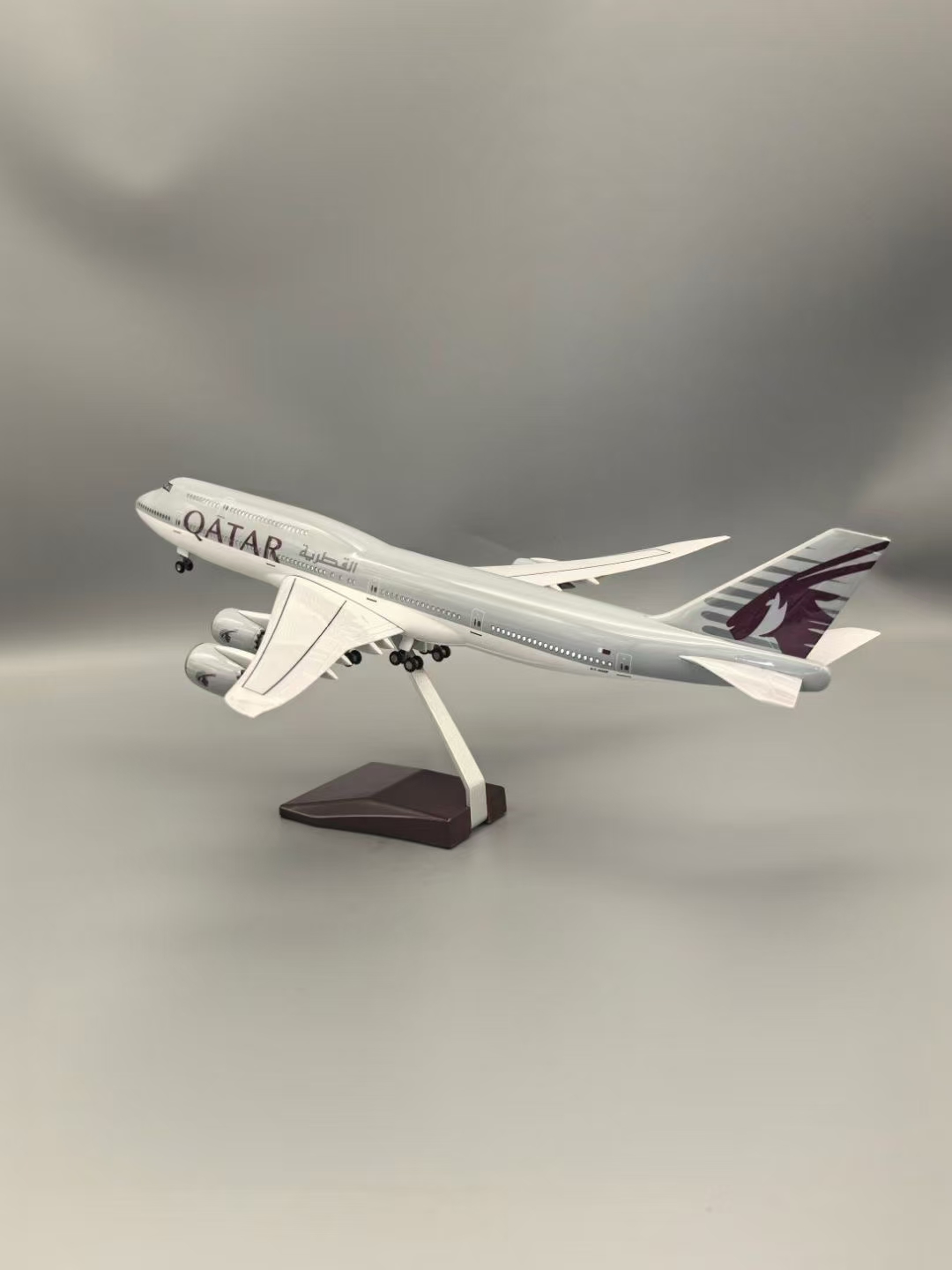 نموذج طائرة بمقياس 1:130 مجموع - مراجعة Home Decor Qatar وسعره